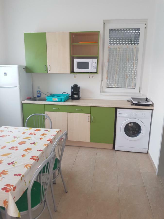 Appartement Szatmarhaz à Szombathely Extérieur photo